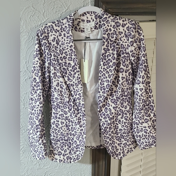 Rachel Zoe open-front blazer in a cream and lavender leopard print *NWT* - Picture 8 of 14